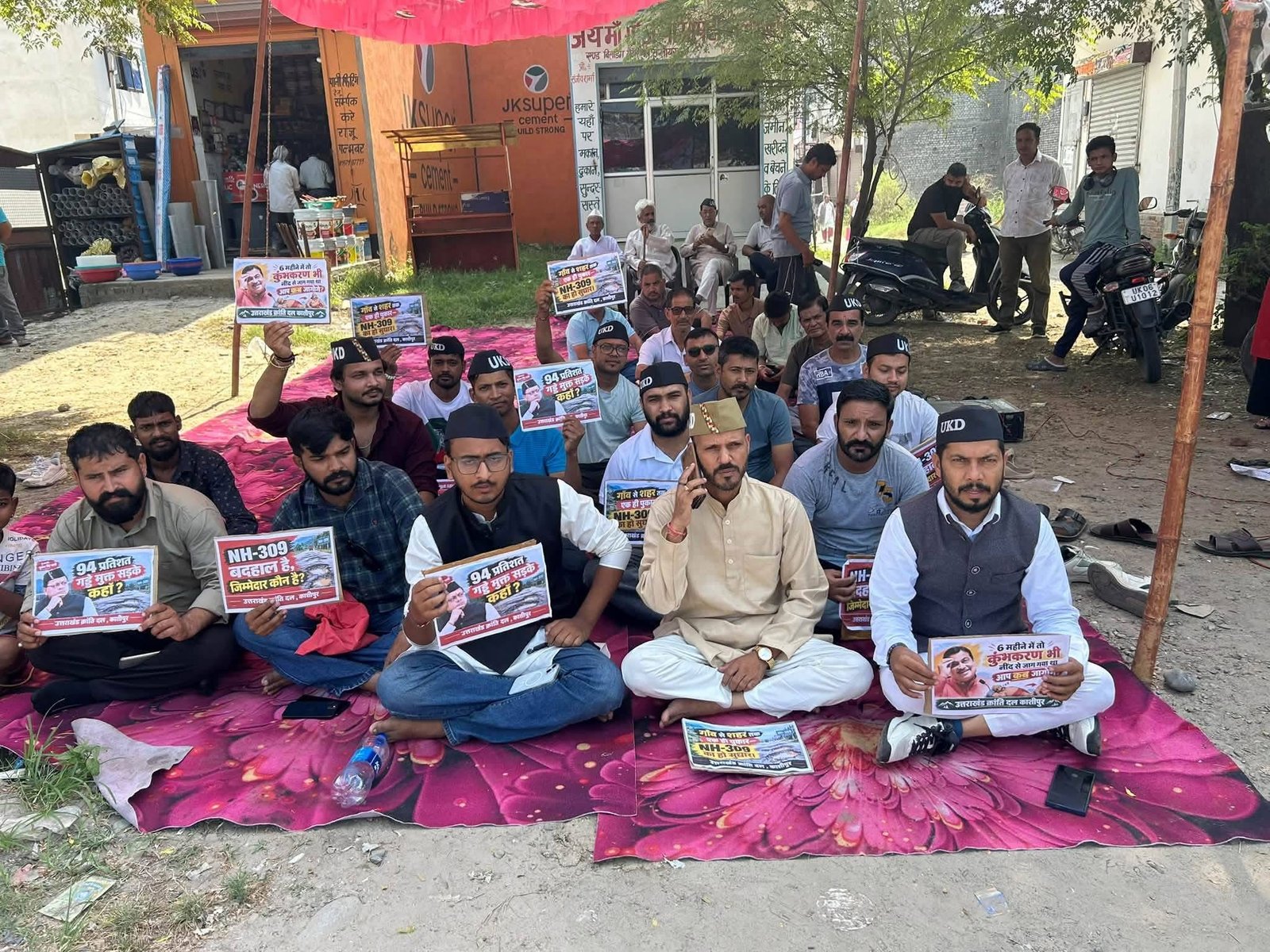 NH-309 पर आयुष रावत की दो टूक: “एक माह में सड़क दुरुस्त करो, वरना हाईवे जाम कर करेंगे आंदोलन”