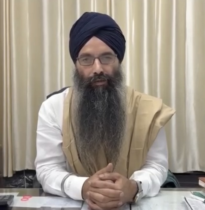 हेमकुंड साहिब ट्रस्ट की अपील: यात्रा में रखें संयम, विवाद की स्थिति में हथियारों का प्रयोग न करें